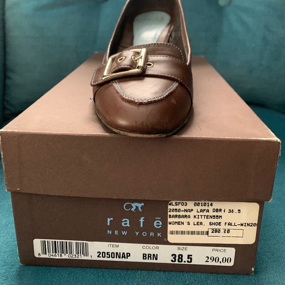 rafe New York Brown Leather Kitten Heel Shoe, Size 8.5. - Picture 3 of 3